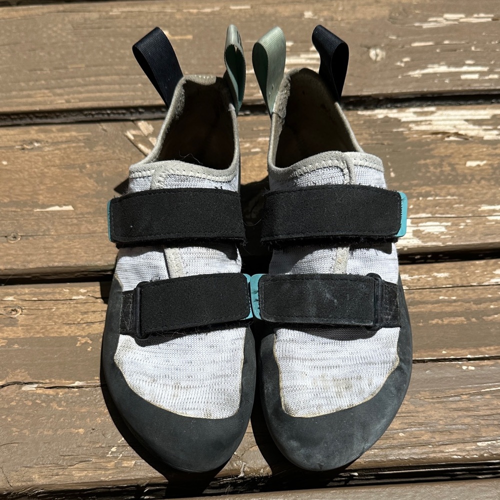 Black Diamond Kids Climbing Shoes - Black and Gray USW6.5/ USM 5.5